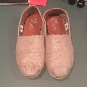 Toms! Only worn once!